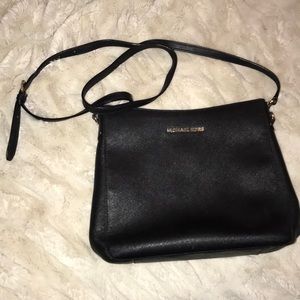 Pre-Loved Michael Kors Crossbody